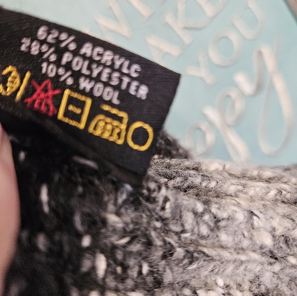 BCIM Wool/acrylic sweater - Picture 7 of 11